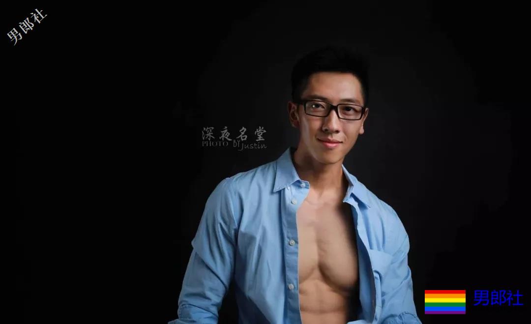 当红综艺肌肉“男宠”,运动型大胸筋肉男模,这身材太Sexy了! - 51虹马 当红综艺肌肉“男宠”,运动型大胸筋肉男模,这身材太Sexy了! - 51虹马