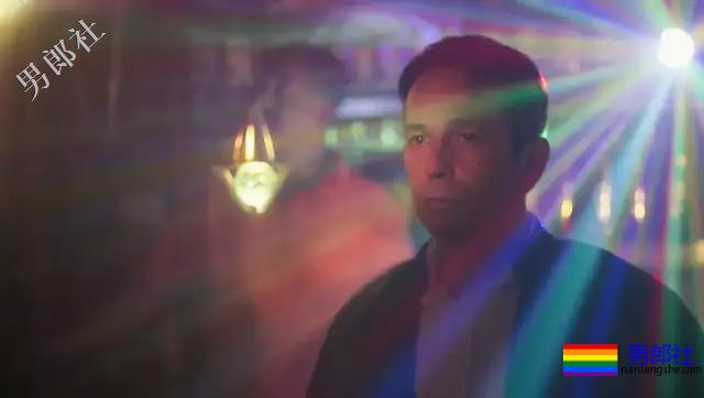 富豪大叔 X 直男鲜肉。。。弯没弯？ - 51虹马