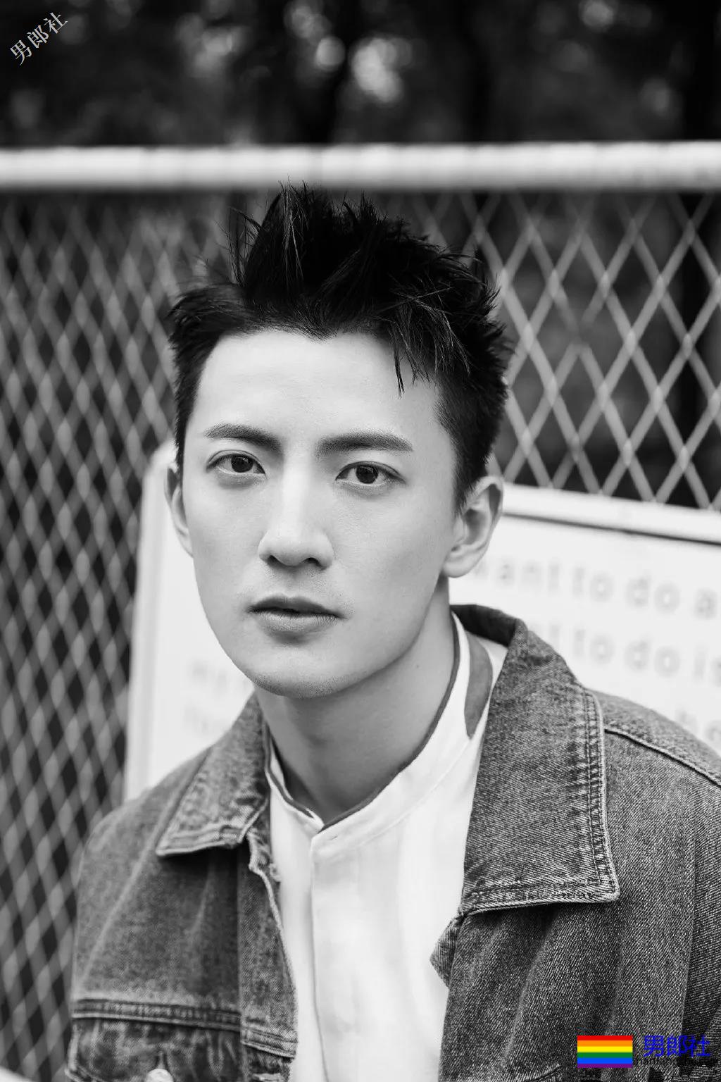 硬核兄弟情又来了？双男主出场就秀身材，又遭遇咸猪手！ - 51虹马