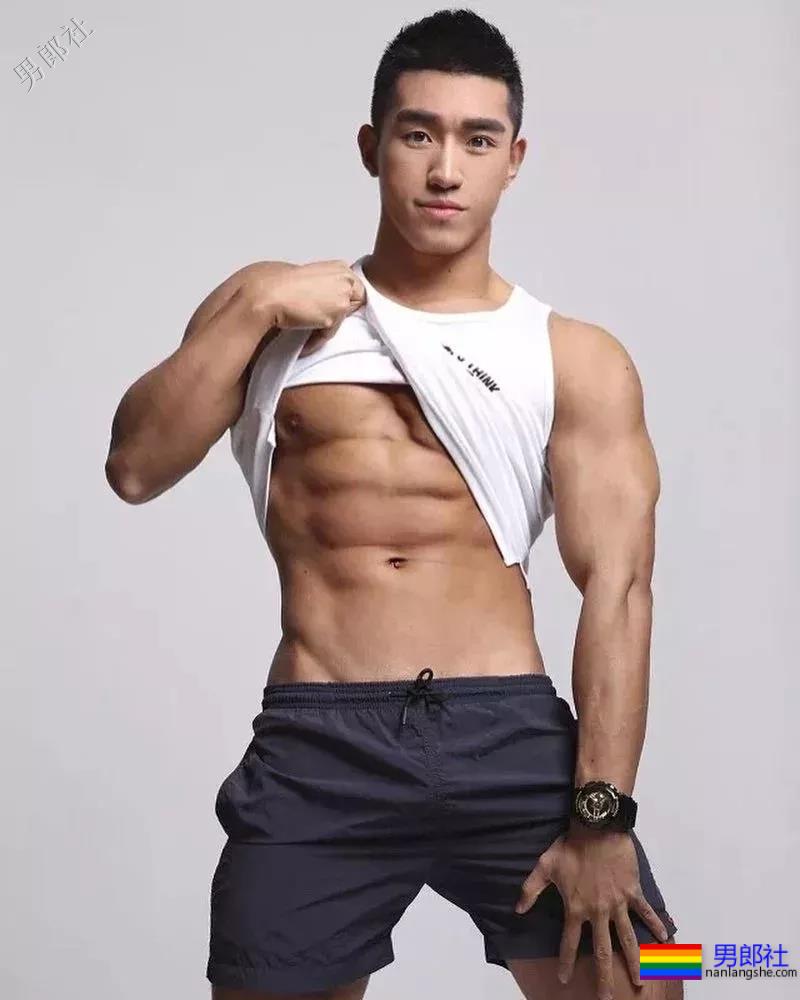 忠犬系内裤男模，亚裔Gogo-boy在ins上放飞自我，​好肉不容错过！-51虹马