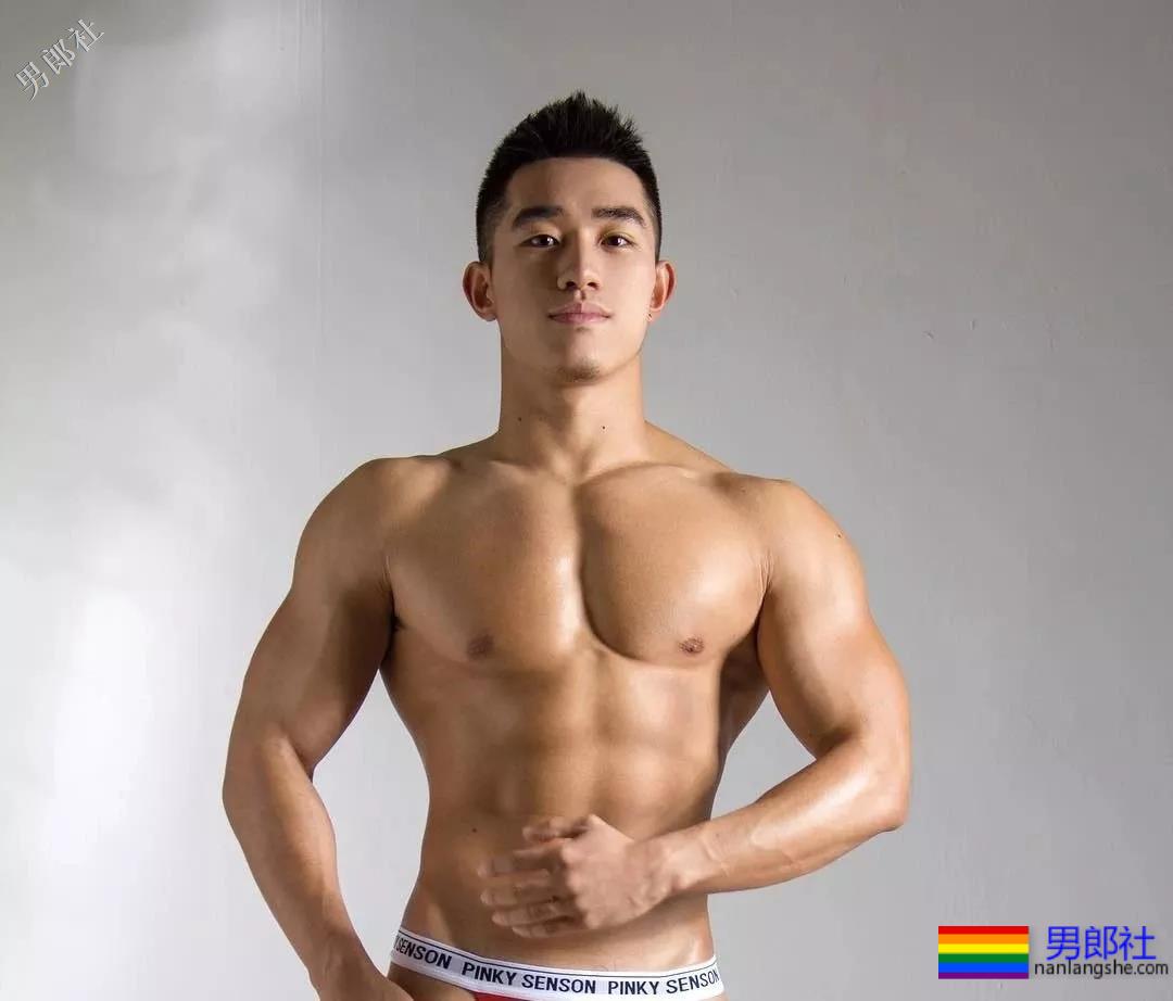 忠犬系内裤男模,亚裔Gogo-boy在ins上放飞自我,好肉不容错过! - 51虹马 忠犬系内裤男模,亚裔Gogo-boy在ins上放飞自我,好肉不容错过! - 51虹马