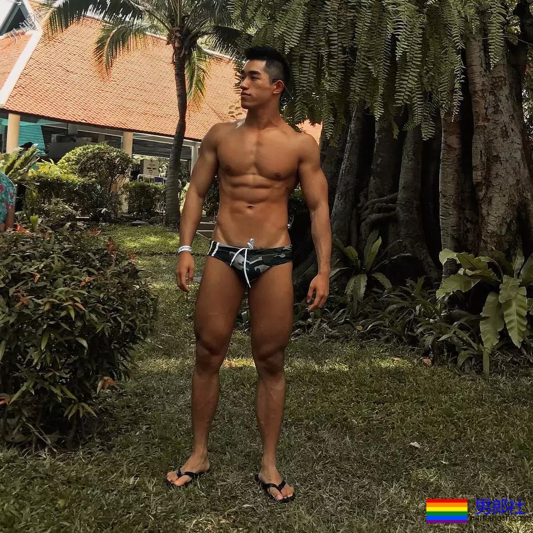 忠犬系内裤男模，亚裔Gogo-boy在ins上放飞自我，​好肉不容错过！ - 51虹马