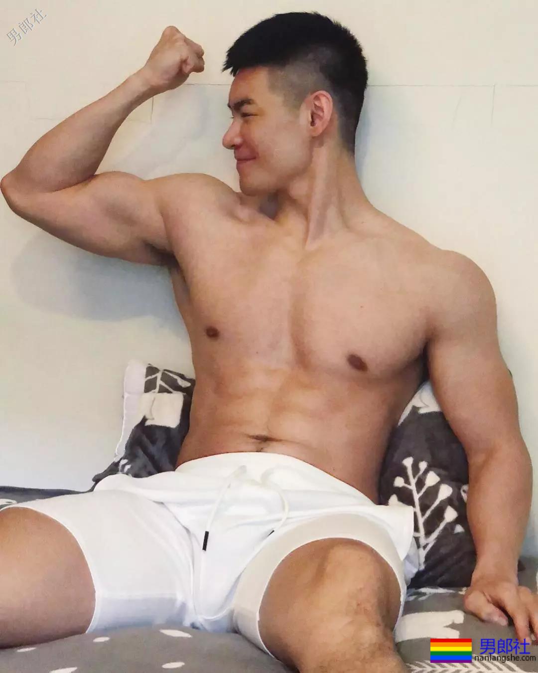 号称18+,不知是真是假？ - 51虹马