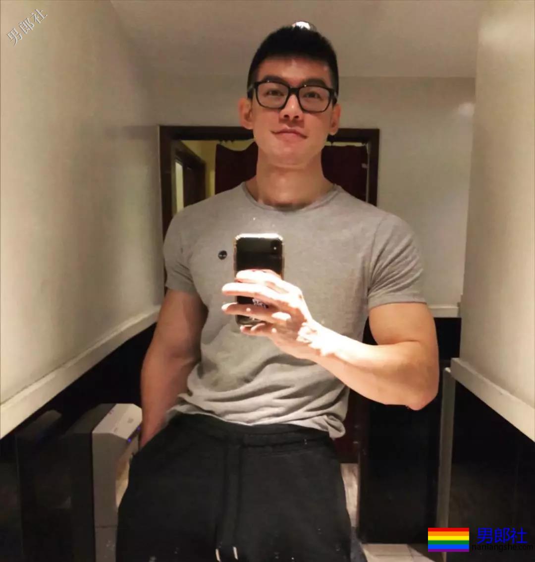 号称18+,不知是真是假？ - 51虹马