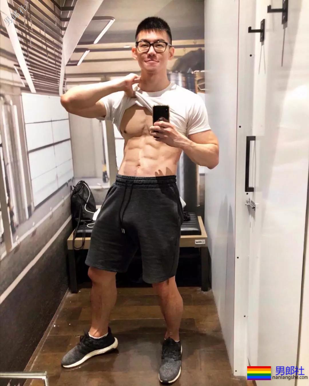 号称18+,不知是真是假？ - 51虹马