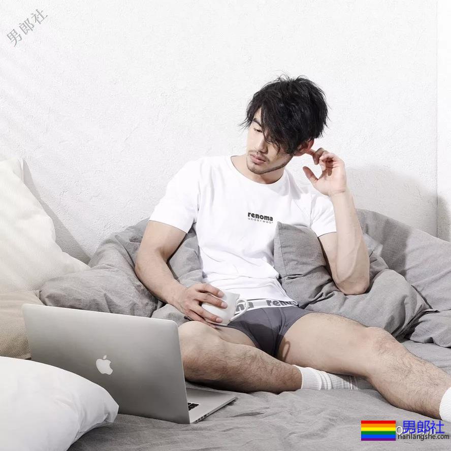 岛国男模把广告变写真,但最好看的是他的... - 51虹马