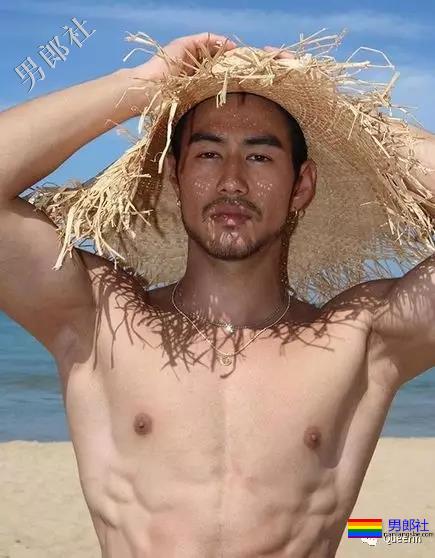 岛国男模把广告变写真,但最好看的是他的... - 51虹马