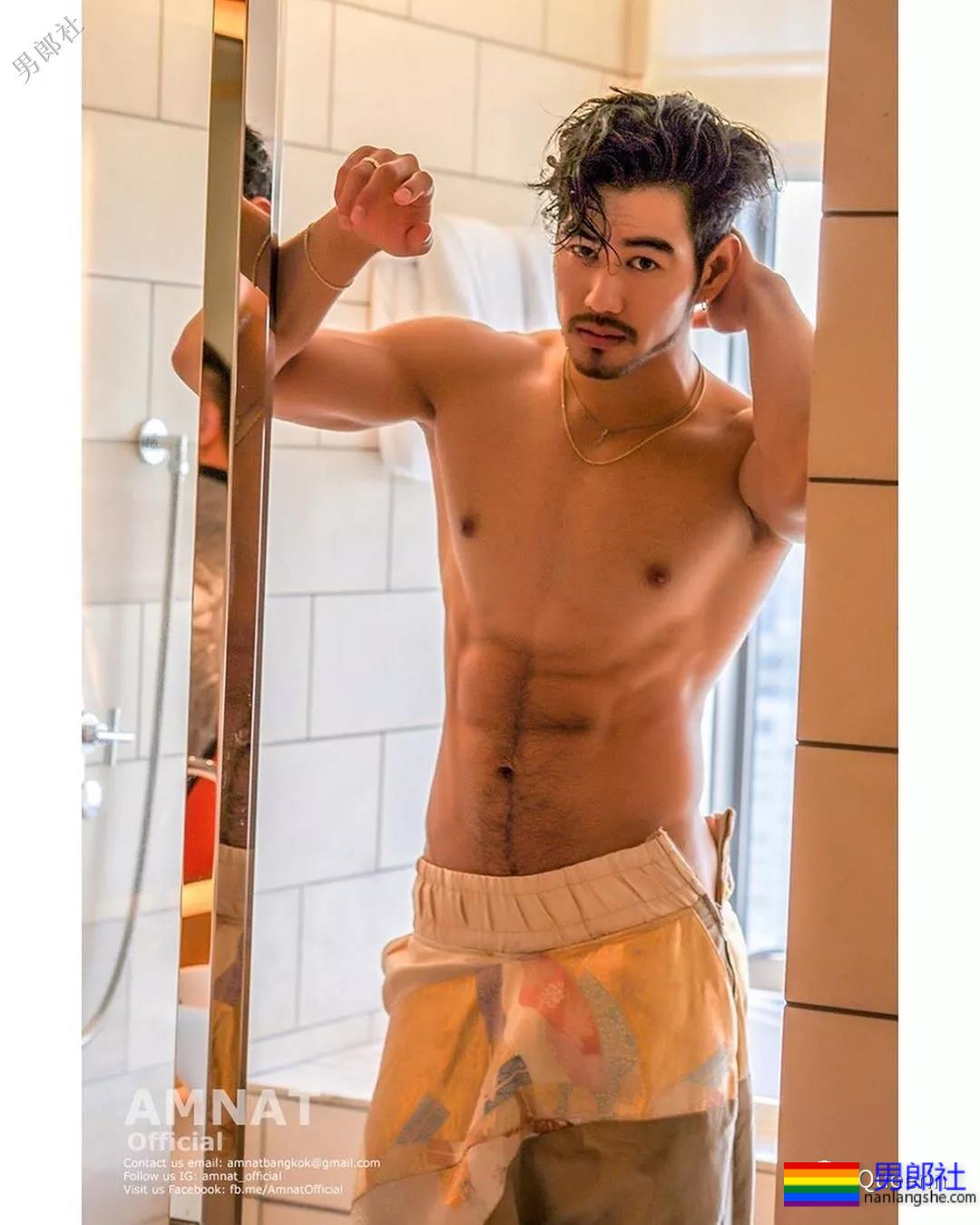 岛国男模把广告变写真,但最好看的是他的... - 51虹马