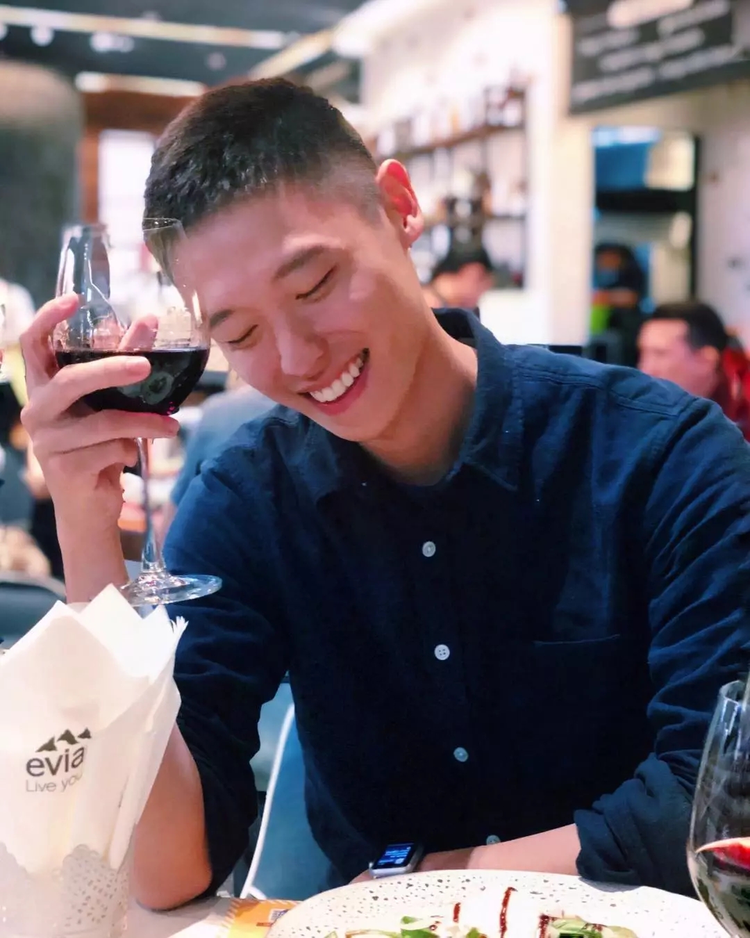 票选同志天菜薄肌小奶狗，少年感白嫩肌肉身材太美好！ - 51虹马