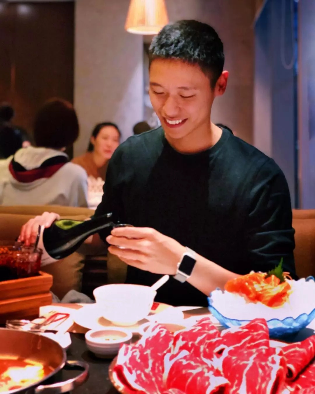 票选同志天菜薄肌小奶狗，少年感白嫩肌肉身材太美好！ - 51虹马