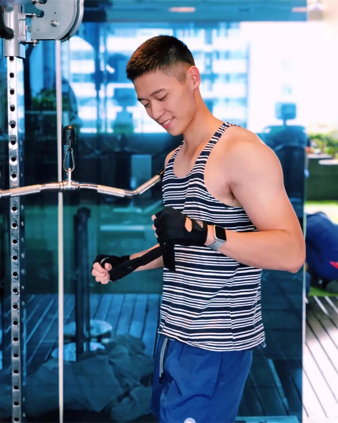 票选同志天菜薄肌小奶狗，少年感白嫩肌肉身材太美好！ - 51虹马