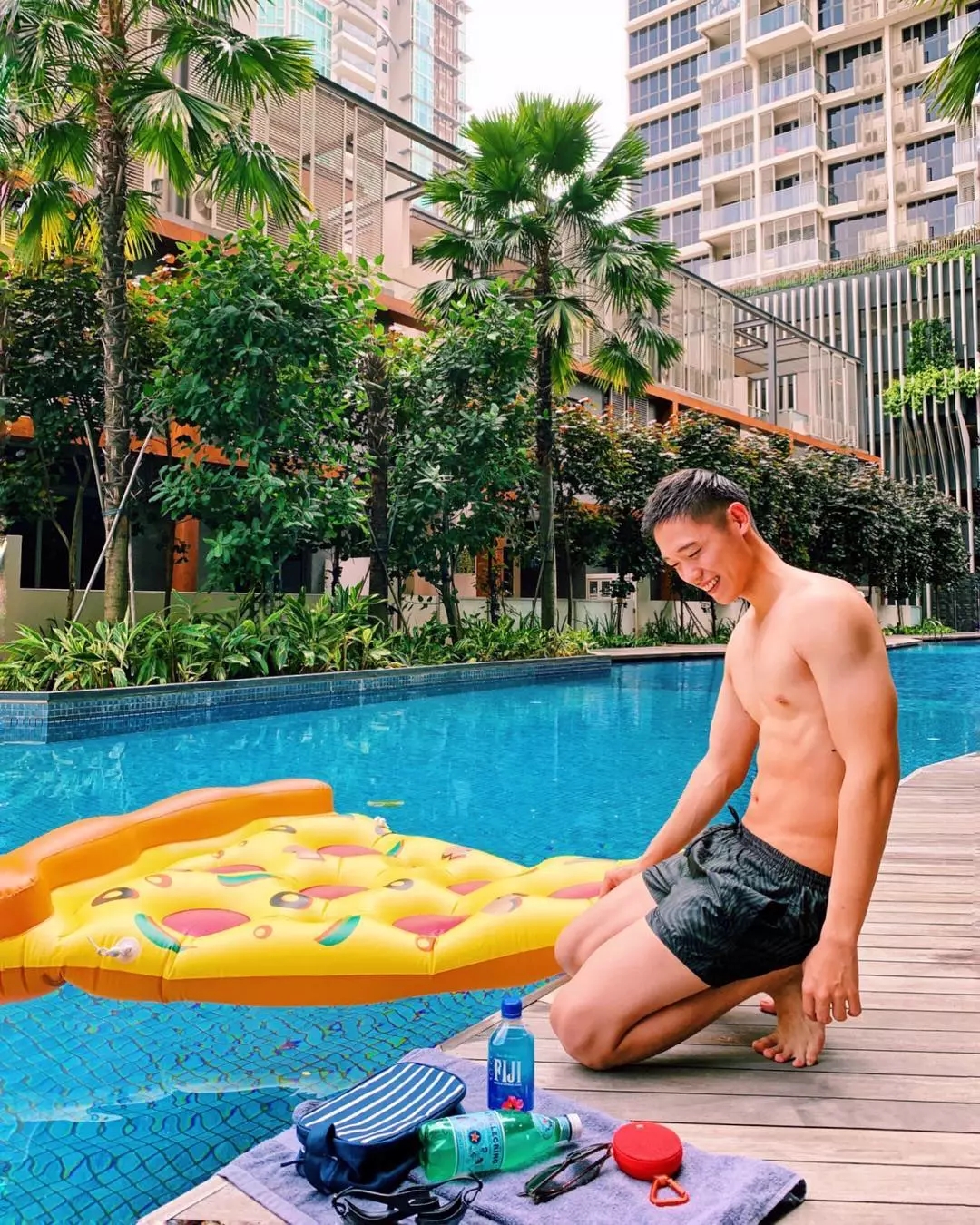 票选同志天菜薄肌小奶狗，少年感白嫩肌肉身材太美好！ - 51虹马