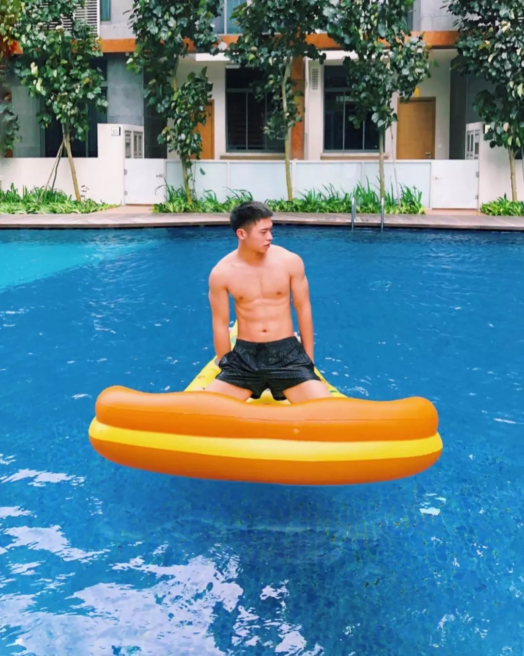 票选同志天菜薄肌小奶狗，少年感白嫩肌肉身材太美好！ - 51虹马