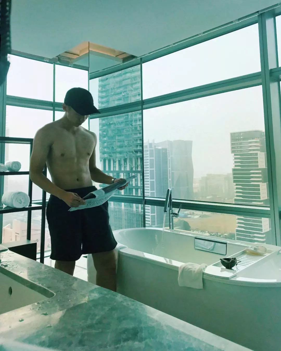 票选同志天菜薄肌小奶狗，少年感白嫩肌肉身材太美好！ - 51虹马