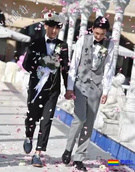 娱乐圈第一对结婚的同性恋，时隔3年，他们的生活变成怎样了呢？-51虹马