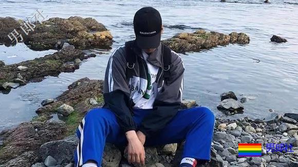 谁说基圈无友谊?那个西装革履的男生总让李澈很心安 - 51虹马 谁说基圈无友谊?那个西装革履的男生总让李澈很心安 - 51虹马