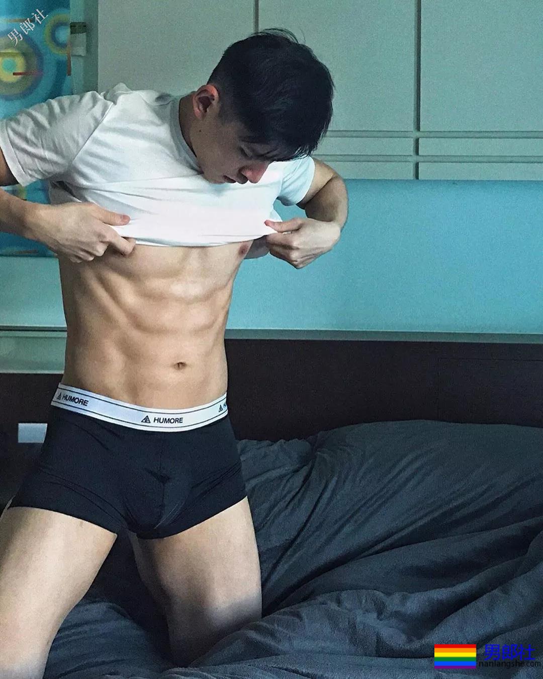 肌肉网红公开卖“原味”被网友调戏,奶凶天菜鲜肉太会玩了! - 51虹马 肌肉网红公开卖“原味”被网友调戏,奶凶天菜鲜肉太会玩了! - 51虹马