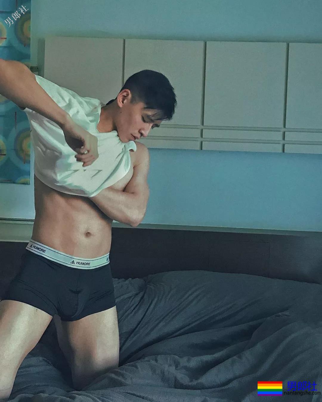 肌肉网红公开卖“原味”被网友调戏,奶凶天菜鲜肉太会玩了! - 51虹马 肌肉网红公开卖“原味”被网友调戏,奶凶天菜鲜肉太会玩了! - 51虹马