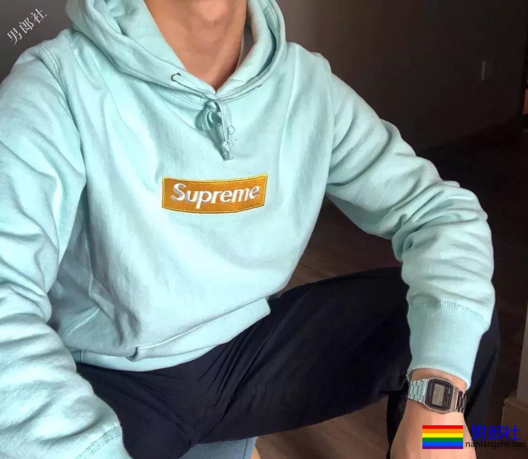 爆红圈内的航空学院校草小哥肌肉正装翘臀！ - 51虹马