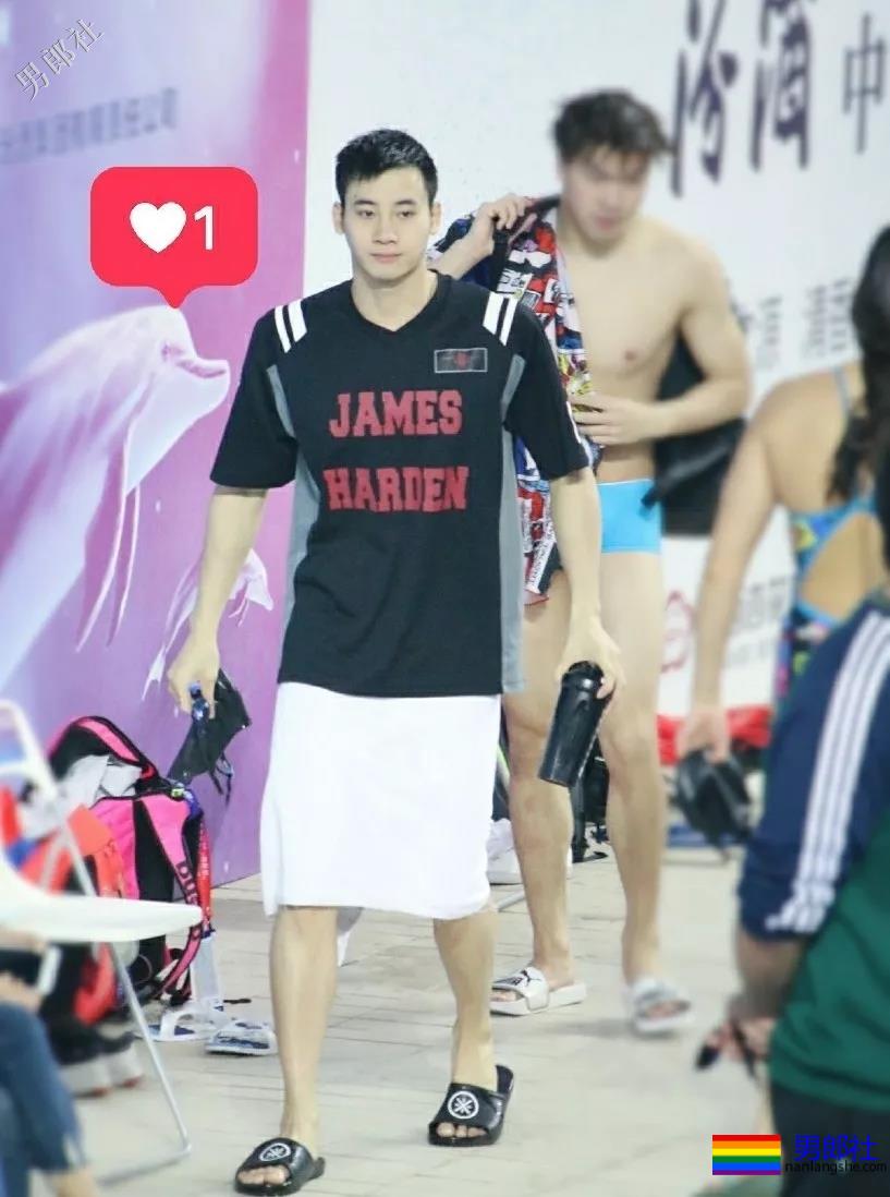 新人辈出！游泳小将泳裤实力“大”过宁泽涛？ - 51虹马