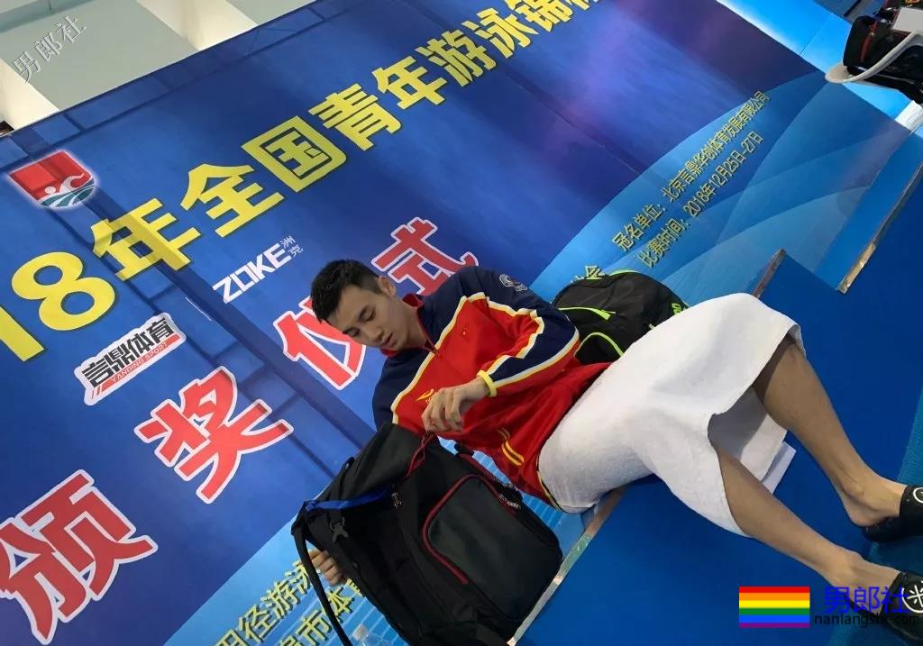 新人辈出！游泳小将泳裤实力“大”过宁泽涛？ - 51虹马