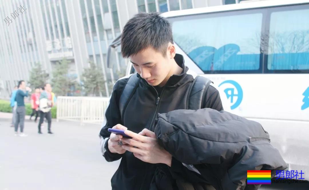 新人辈出！游泳小将泳裤实力“大”过宁泽涛？ - 51虹马