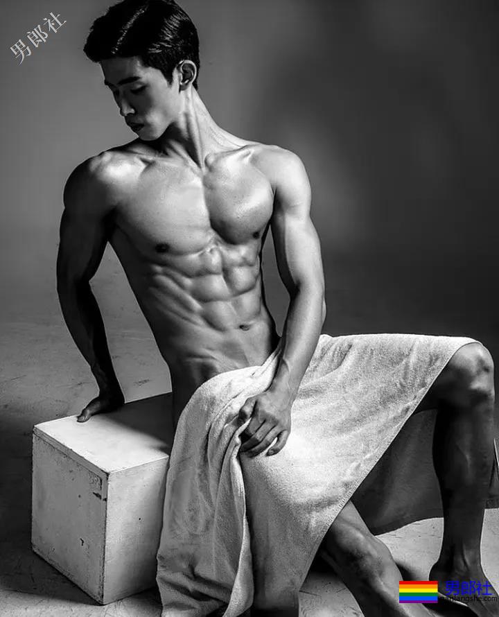 健身模特小视频疯传！要不要这么好看？ - 51虹马