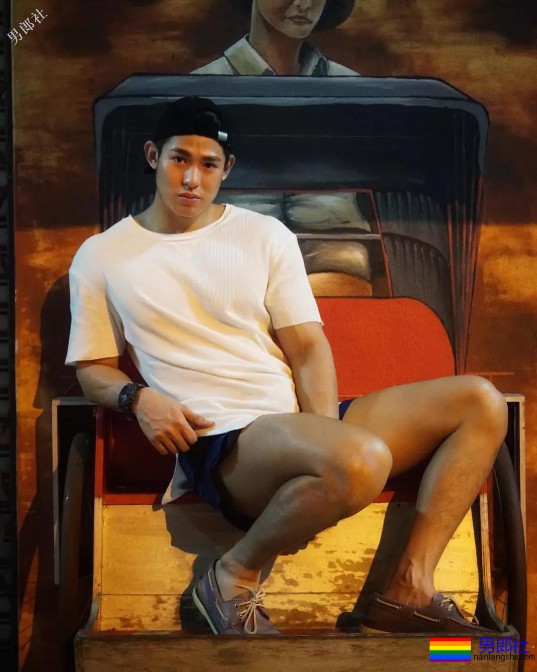 夏天来了，快车司机的短裤太短了！ - 51虹马