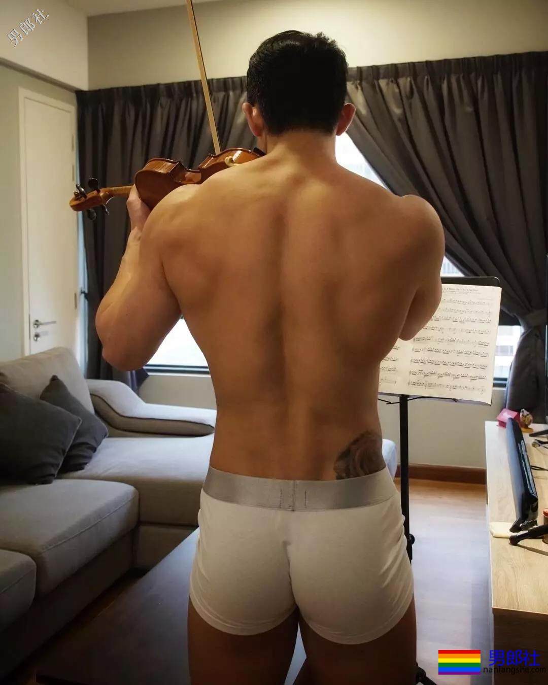 夏天来了，快车司机的短裤太短了！ - 51虹马