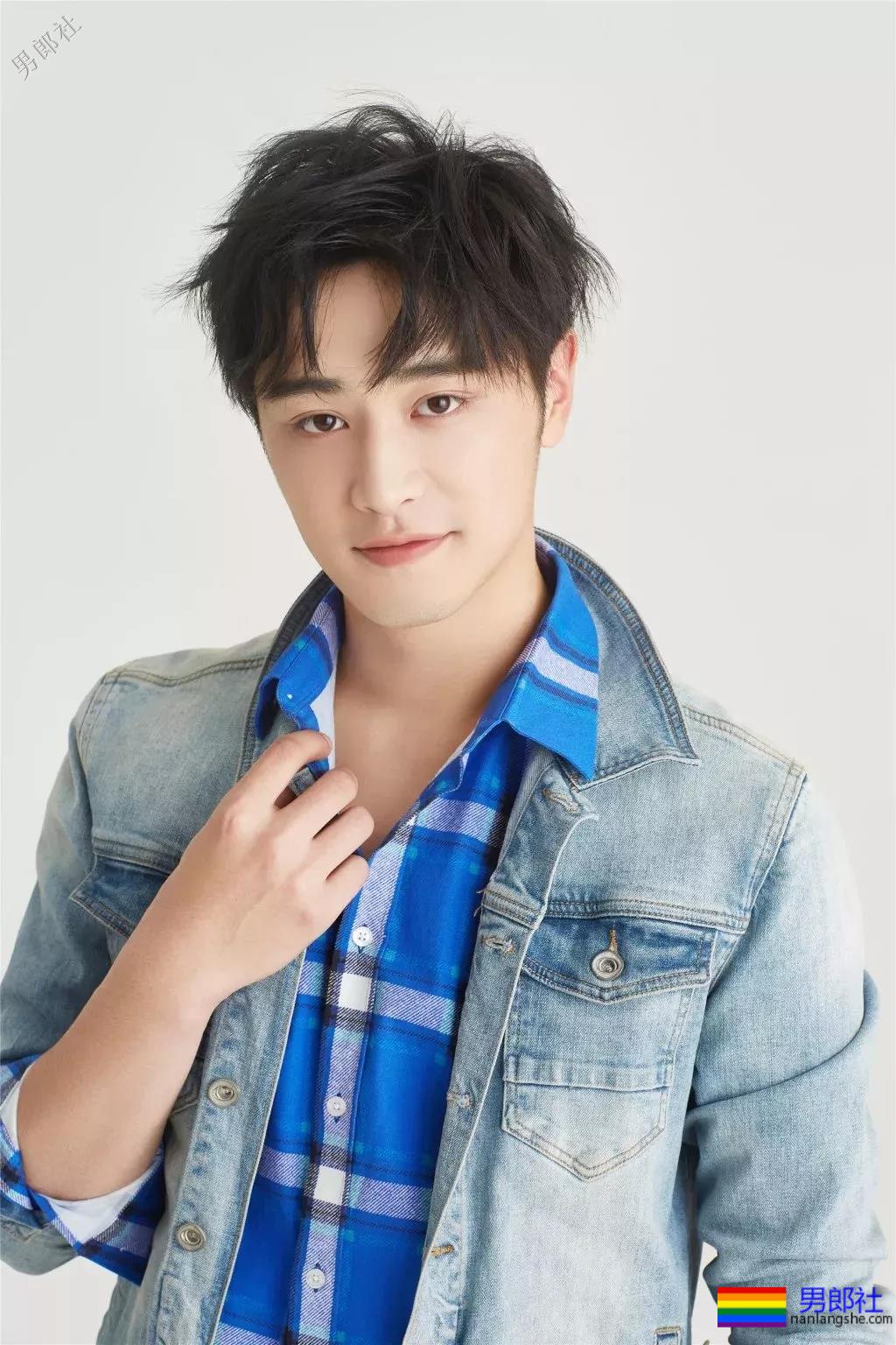 硬核兄弟情又来了？双男主出场就秀身材，又遭遇咸猪手！ - 51虹马