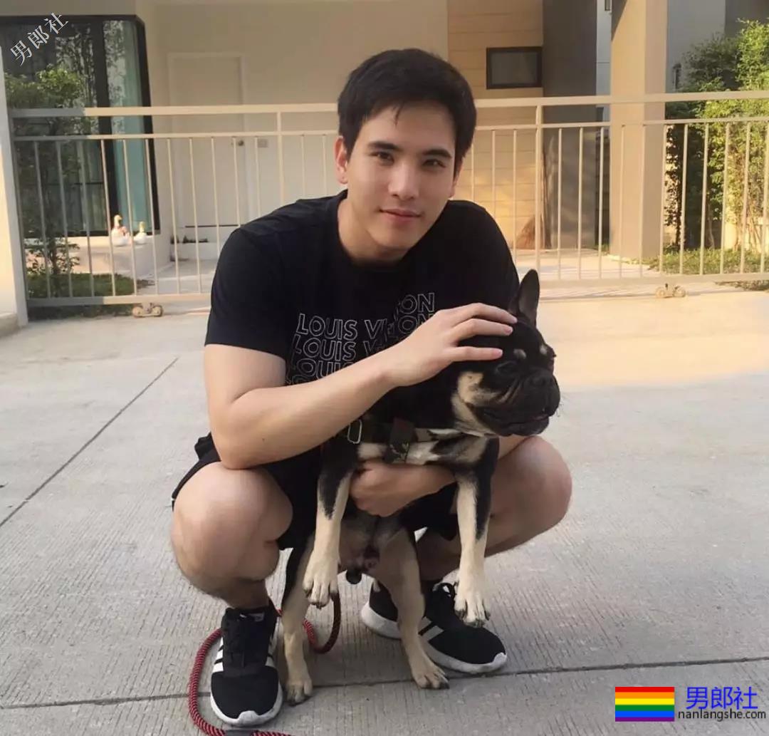 4位男生天菜！颜高肉美活儿好！ - 51虹马