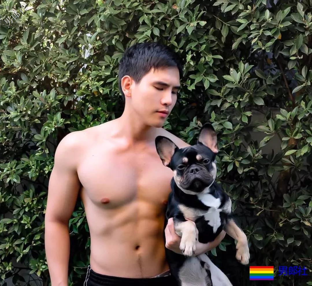 4位男生天菜!颜高肉美活儿好! - 51虹马 4位男生天菜!颜高肉美活儿好! - 51虹马