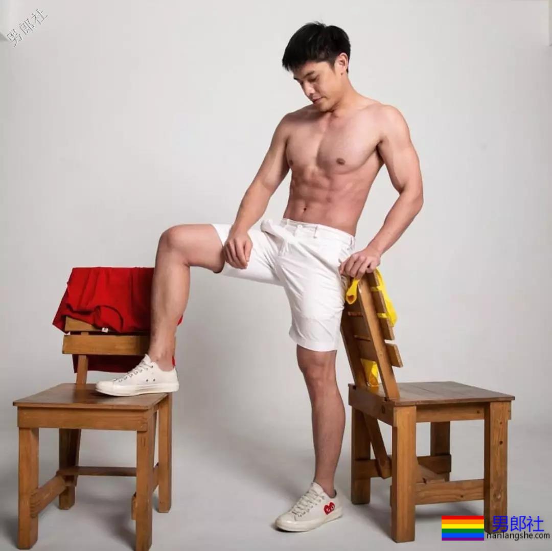 4位男生天菜！颜高肉美活儿好！ - 51虹马