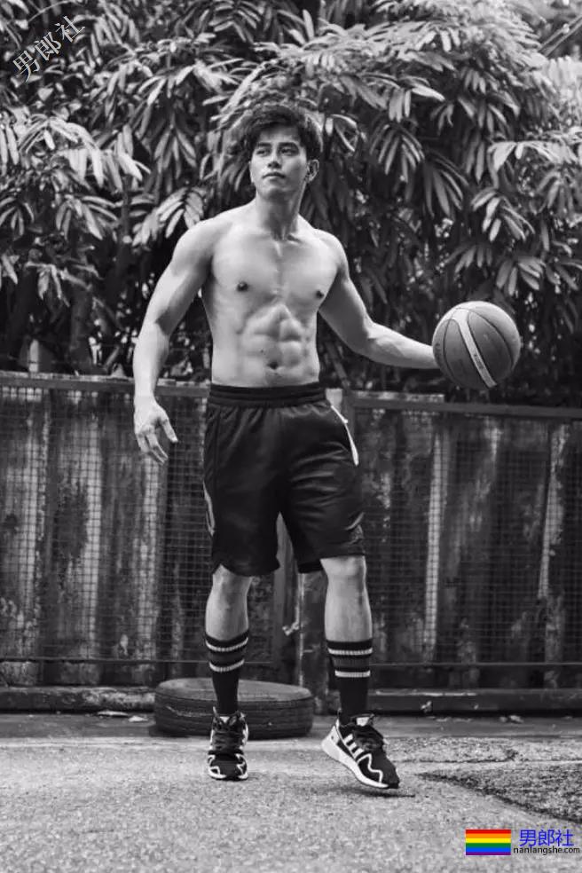 4位男生天菜！颜高肉美活儿好！ - 51虹马