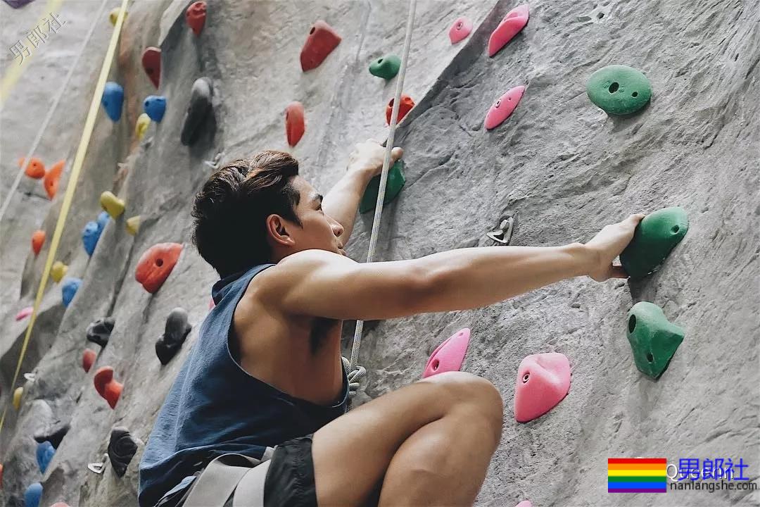 十八线演员杰克帝遭盗图，私照让人大呼可以 - 51虹马