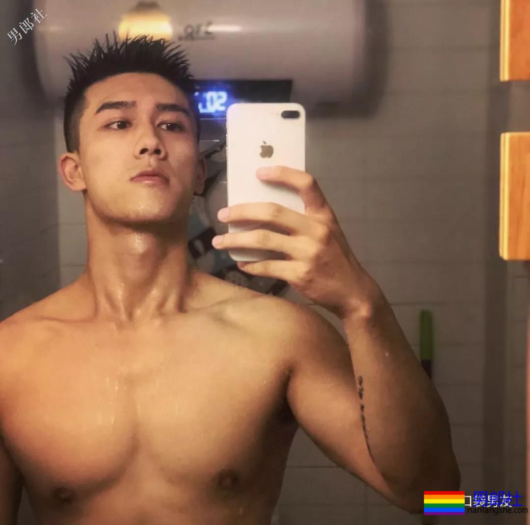 粉嘟嘟，可攻可守，大鼻子！打莊极强 - 51虹马