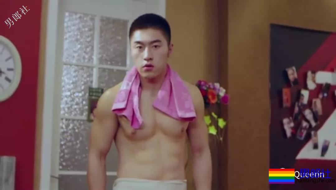 高云翔被起诉，可惜了袁福福，这个呆萌筋肉男孩我可以！ - 51虹马