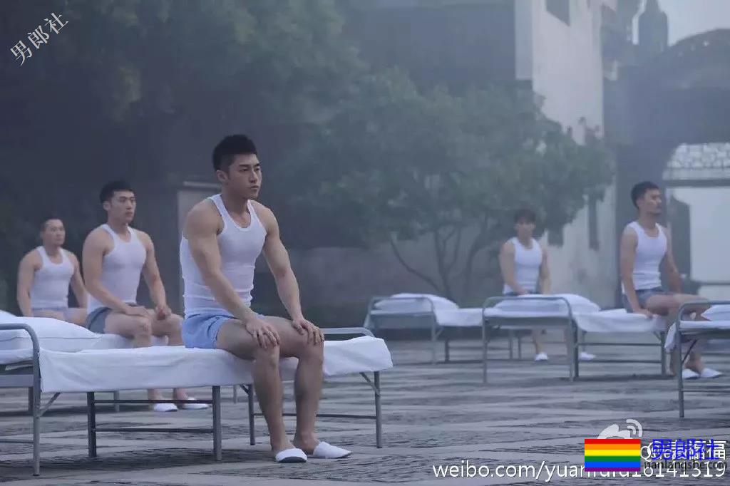 高云翔被起诉，可惜了袁福福，这个呆萌筋肉男孩我可以！ - 51虹马