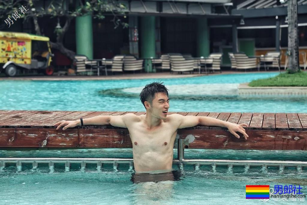 高云翔被起诉，可惜了袁福福，这个呆萌筋肉男孩我可以！ - 51虹马