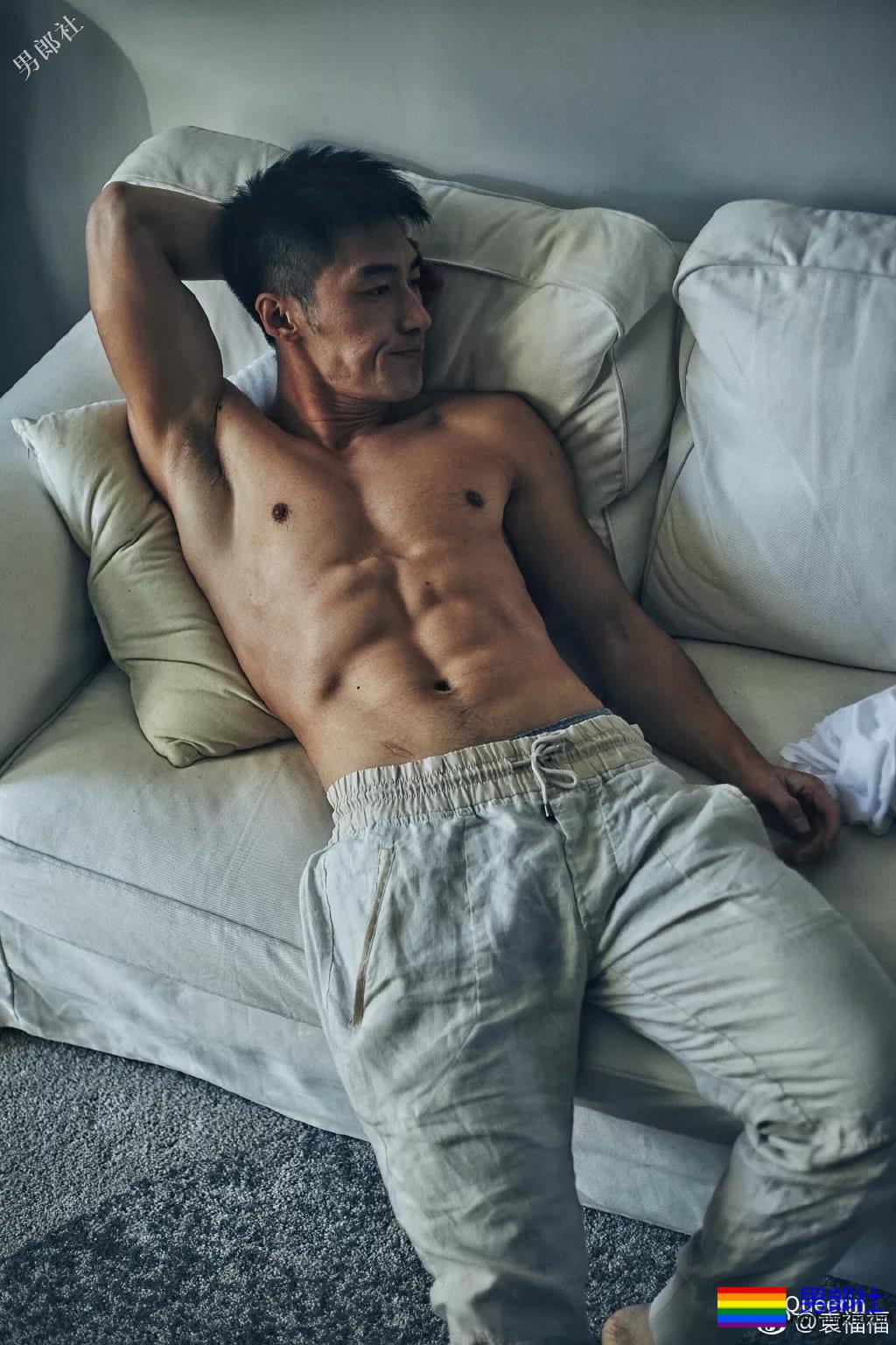 高云翔被起诉，可惜了袁福福，这个呆萌筋肉男孩我可以！ - 51虹马