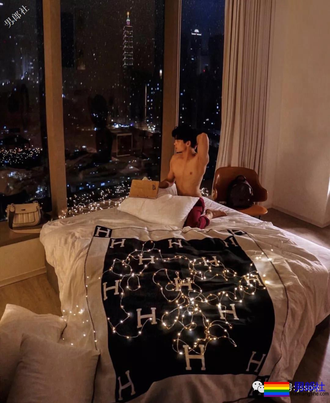 ins肌肉小帅哥把生活照拍出了大片的感觉 - 51虹马