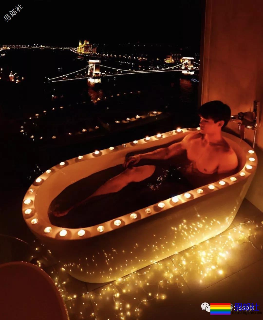 ins肌肉小帅哥把生活照拍出了大片的感觉 - 51虹马