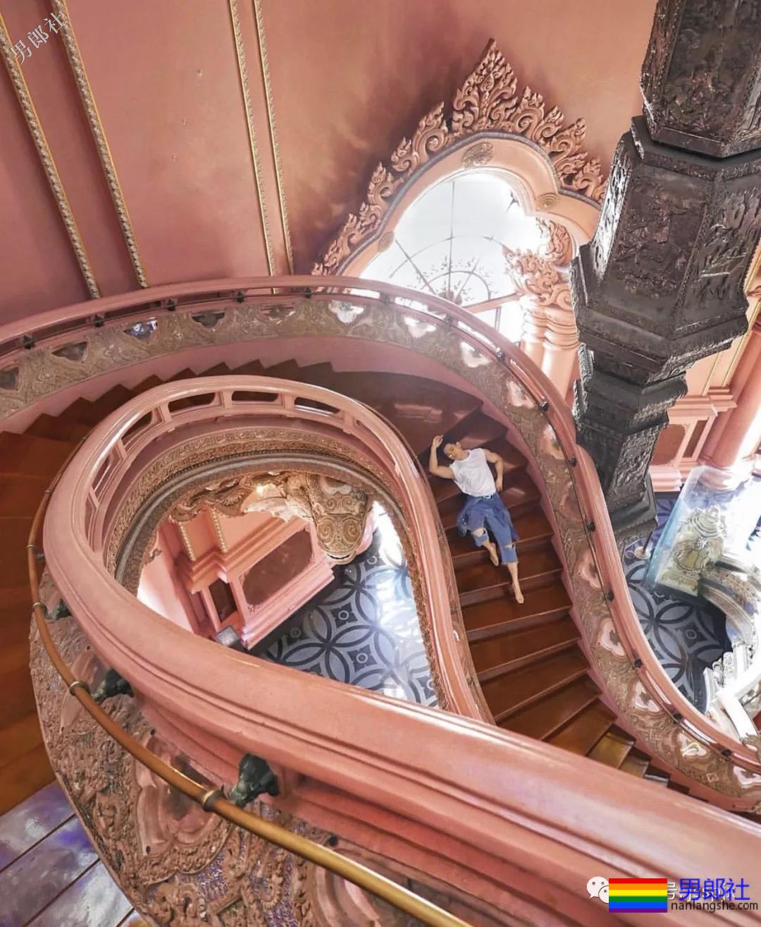 ins肌肉小帅哥把生活照拍出了大片的感觉 - 51虹马