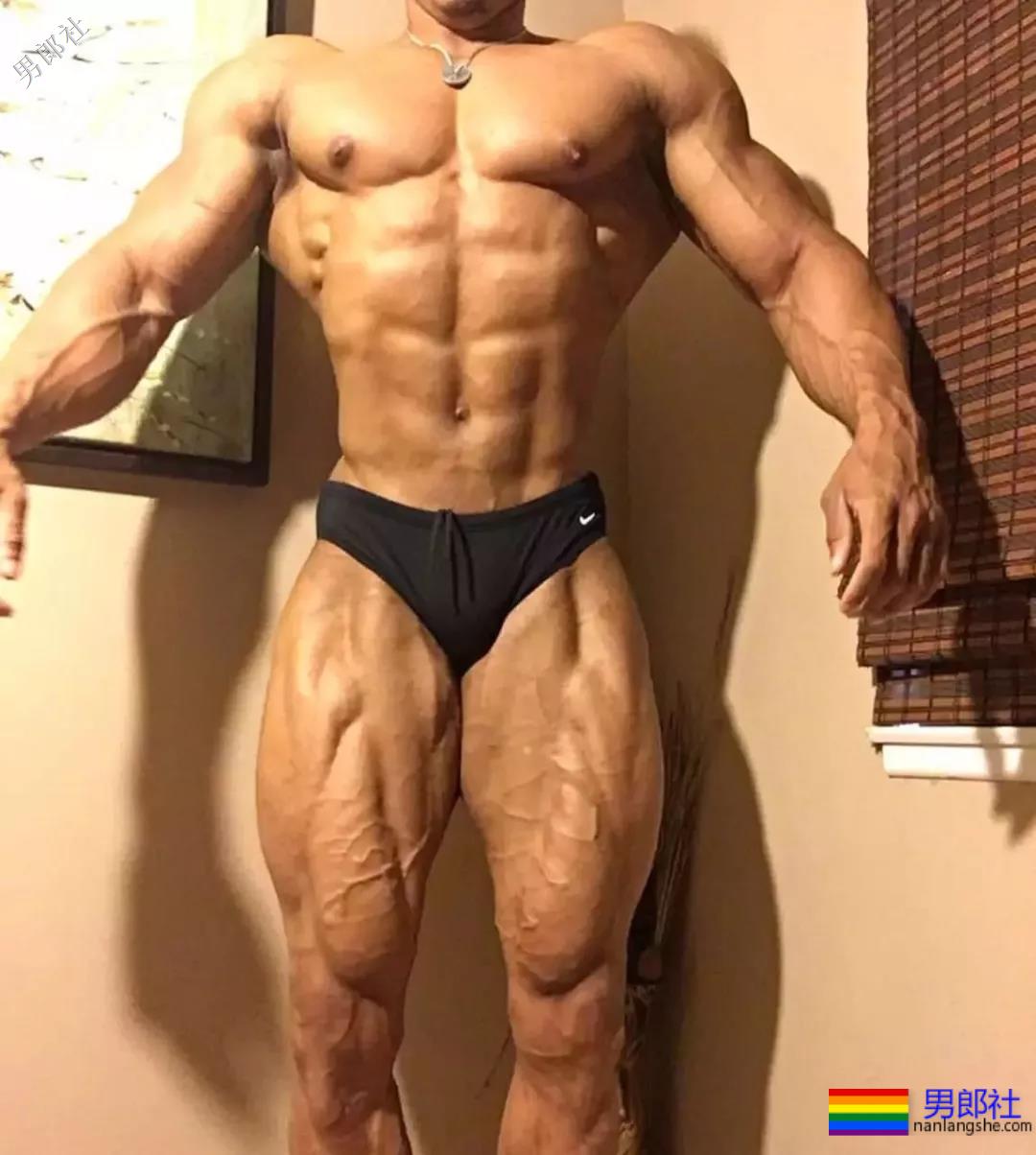 同样是练腹肌，为什么别人练出的腹肌比你更有型？ - 51虹马