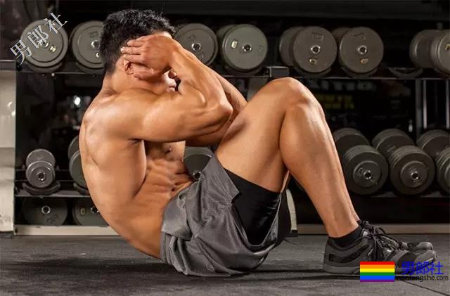 同样是练腹肌，为什么别人练出的腹肌比你更有型？ - 51虹马