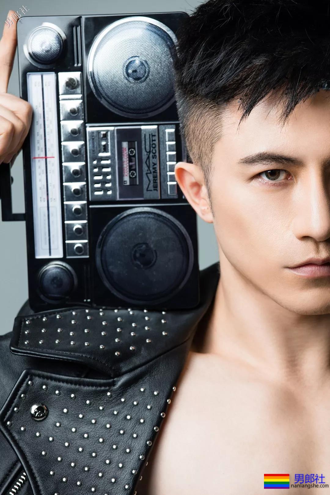 凭什么他是名媛圈皇后十年不倒？论心机和实力都无人能敌！ - 51虹马