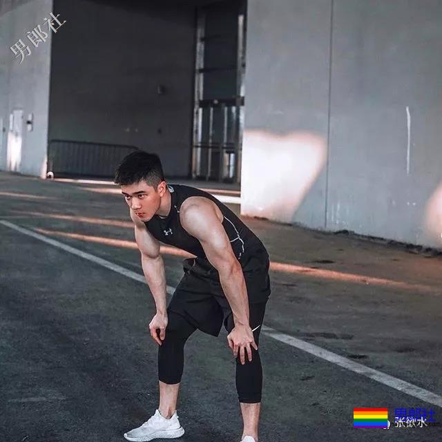 我在社交软件上捕获的男神们（一） - 51虹马