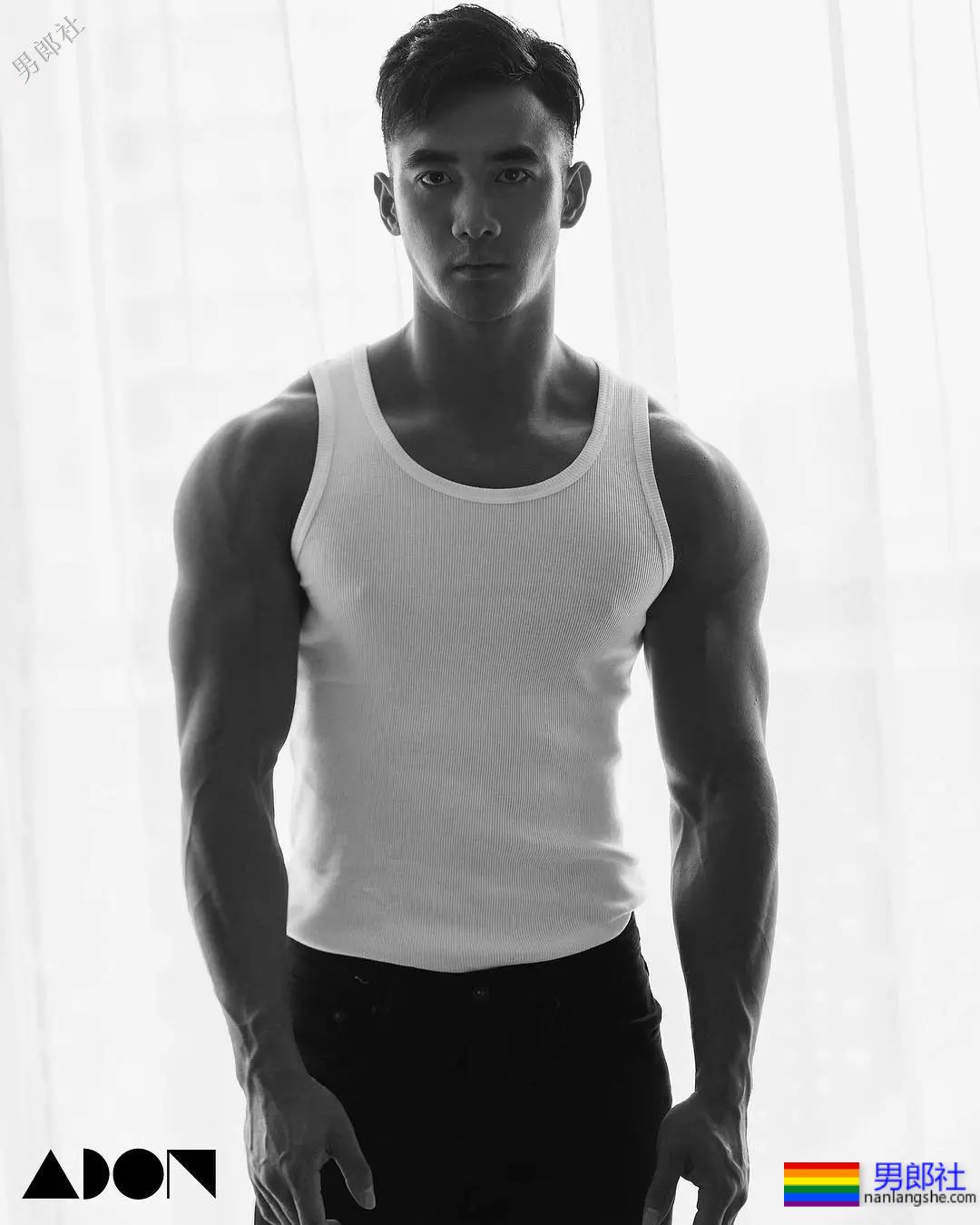 洪晓龙樊野加伟健，这肌肉摄影师还有多少惊喜我们不知道？-51虹马