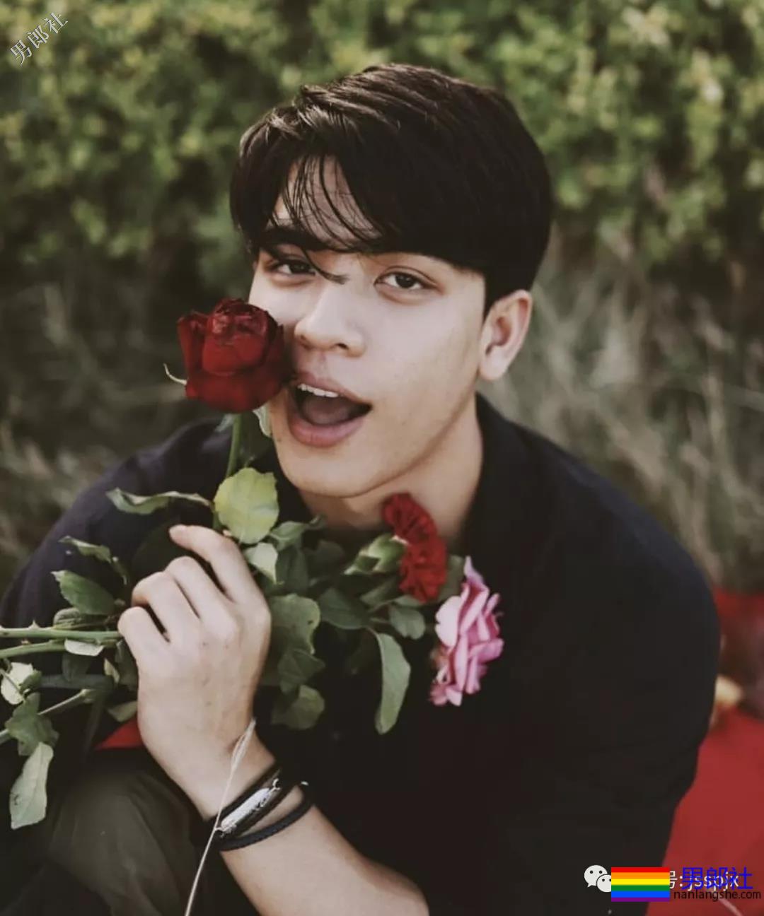 泰国混血肌肉小帅哥，厚厚的嘴唇高颜值！ - 51虹马