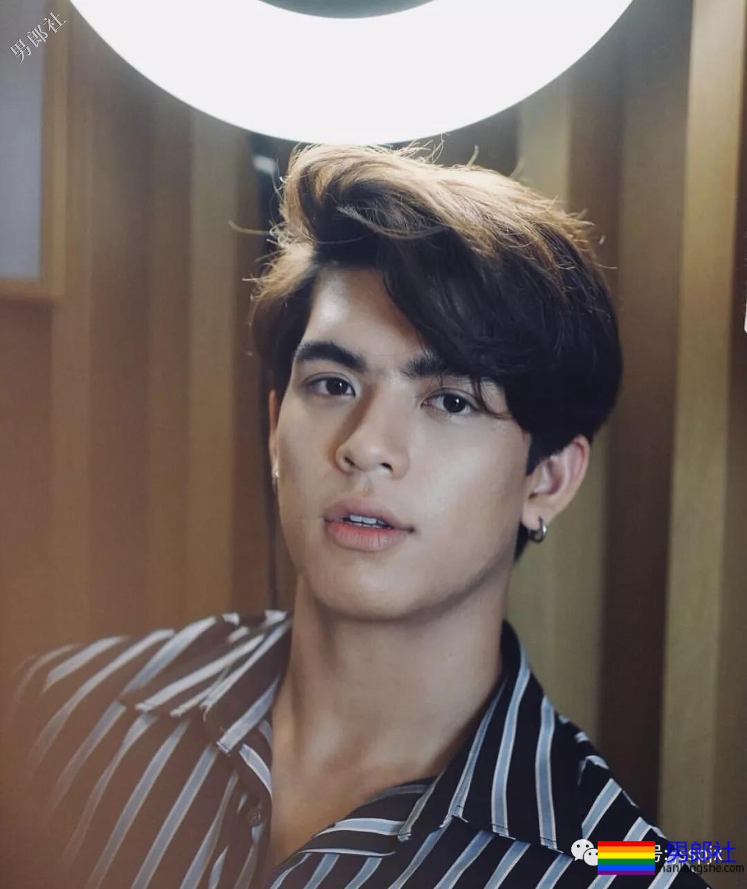 泰国混血肌肉小帅哥，厚厚的嘴唇高颜值！ - 51虹马